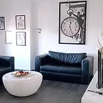 Dezo Luxury Town דירה לרנקה