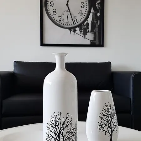 Lejlighed Dezo Luxury Town Larnaca