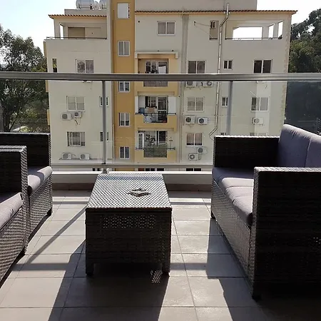 Dezo Luxury Town Lejlighed Larnaca