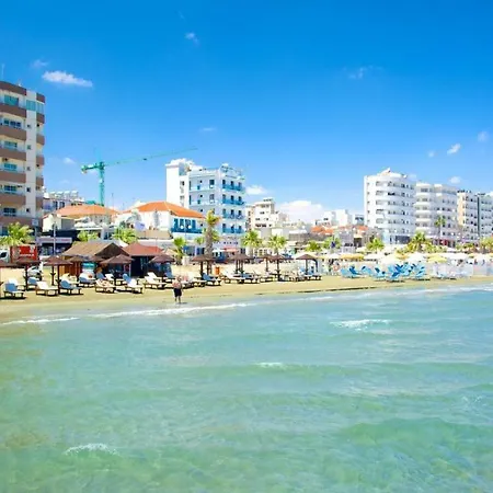 Dezo Luxury Town * Larnaca