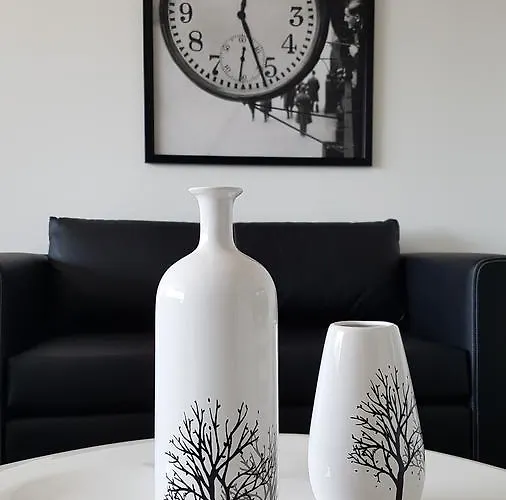 Appartamento Dezo Luxury Town Larnaca