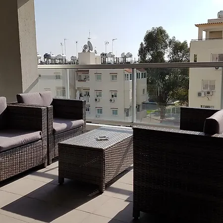 Dezo Luxury Town Апартаменты *